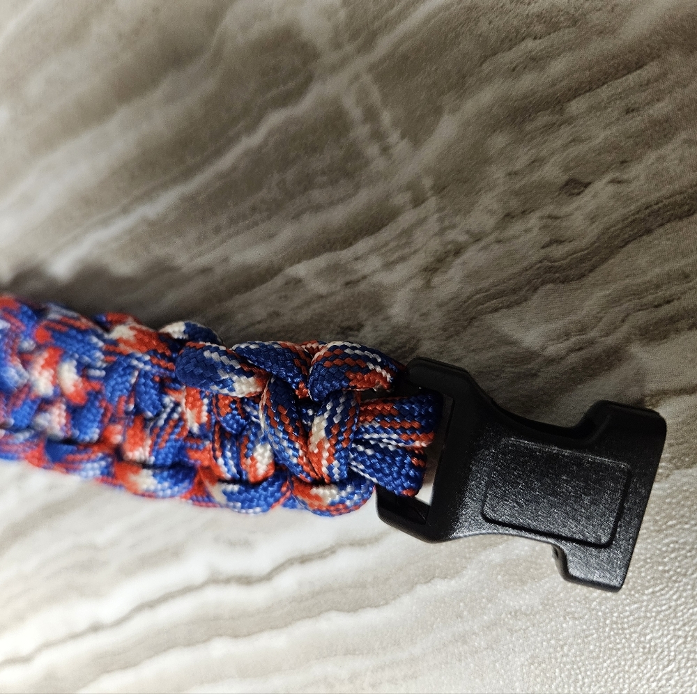 Paracord Bracelet Size 8.5" Americana‎ - Picture 3 of 4